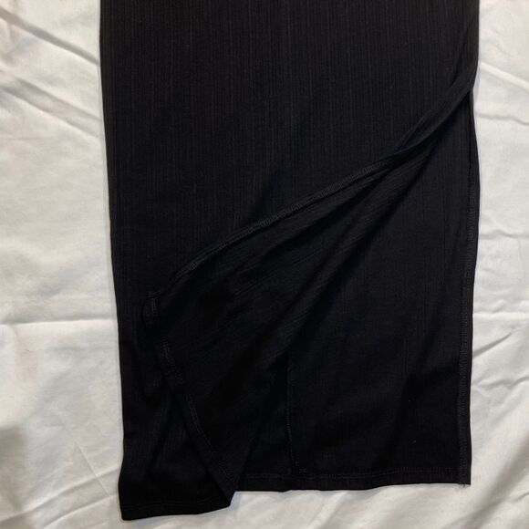 Forever 21 | Black Ribbed Halter Dress | Medium - Picture 3 of 7